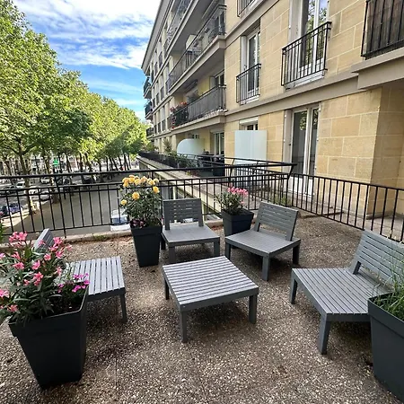 - Saint-michel Apartman